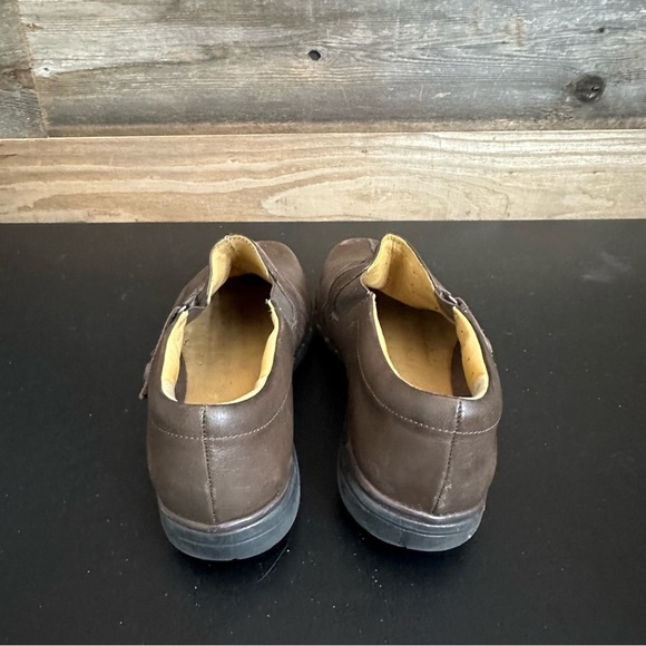 Clarks Unstructured Slip On Loafers Shoes Women’s 9M Brown Leather Casual Shoes - Picture 2 of 10